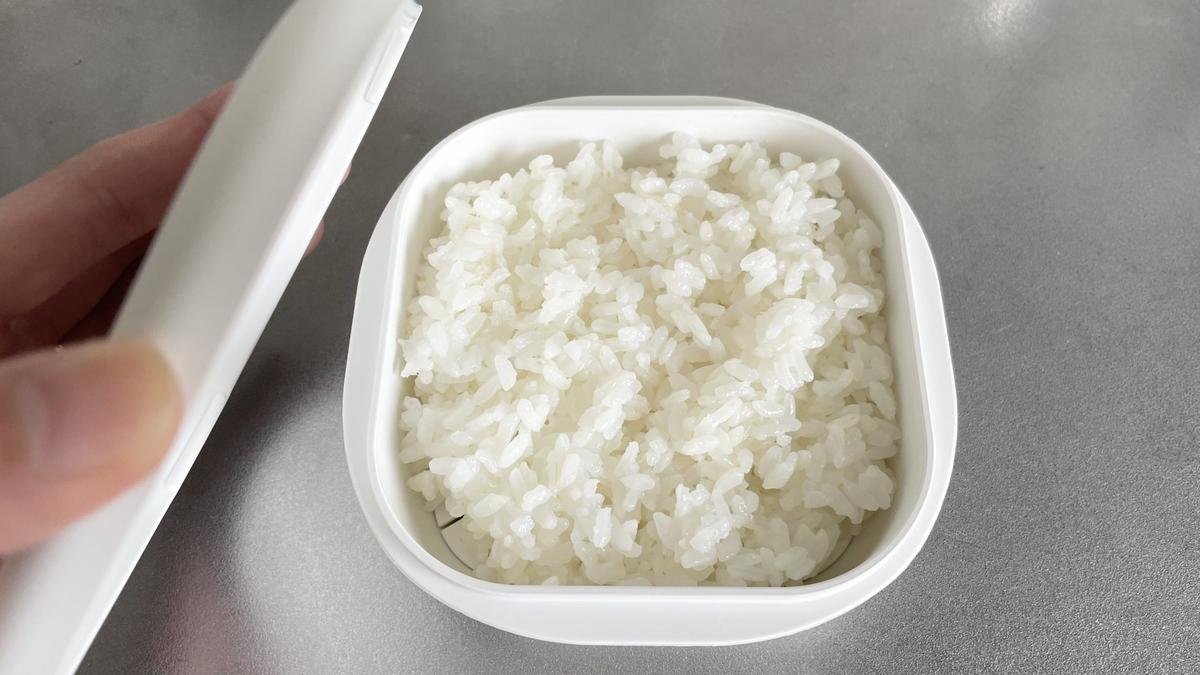 ニトリ「極 冷凍ごはん容器 2個入り・W」