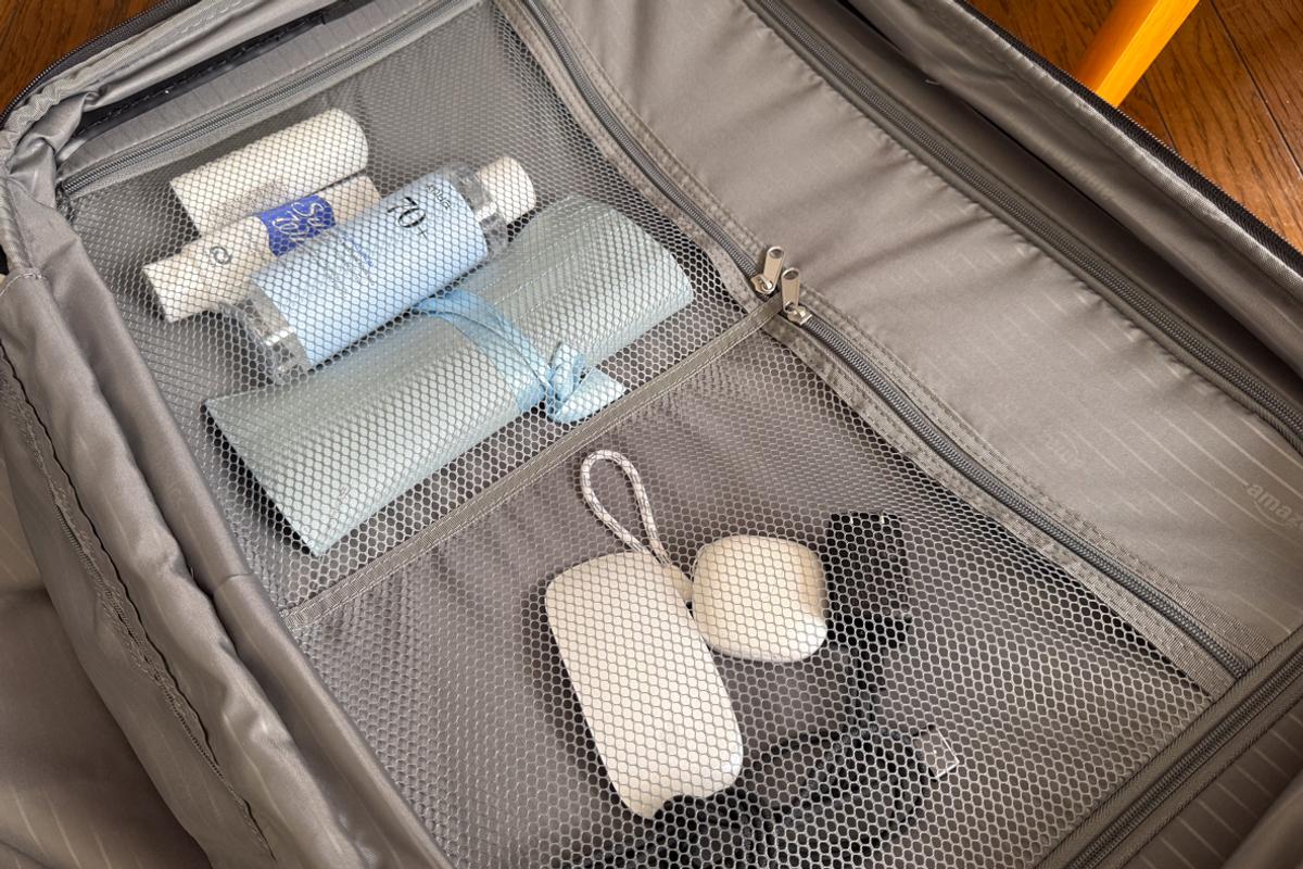 Amazonベーシック「キャリーケース 68cm」