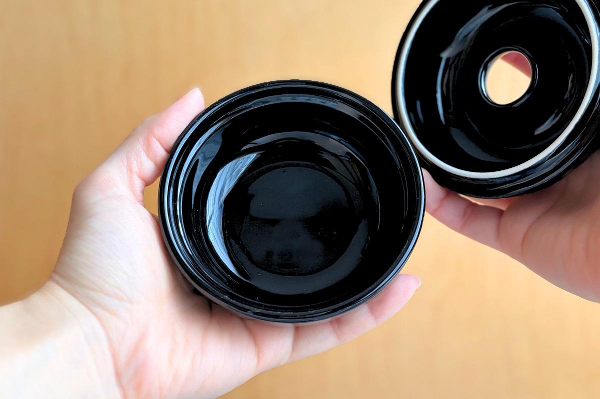 山崎実業「コバエ＆消臭 ポット」のフタ部分を取り外した様子