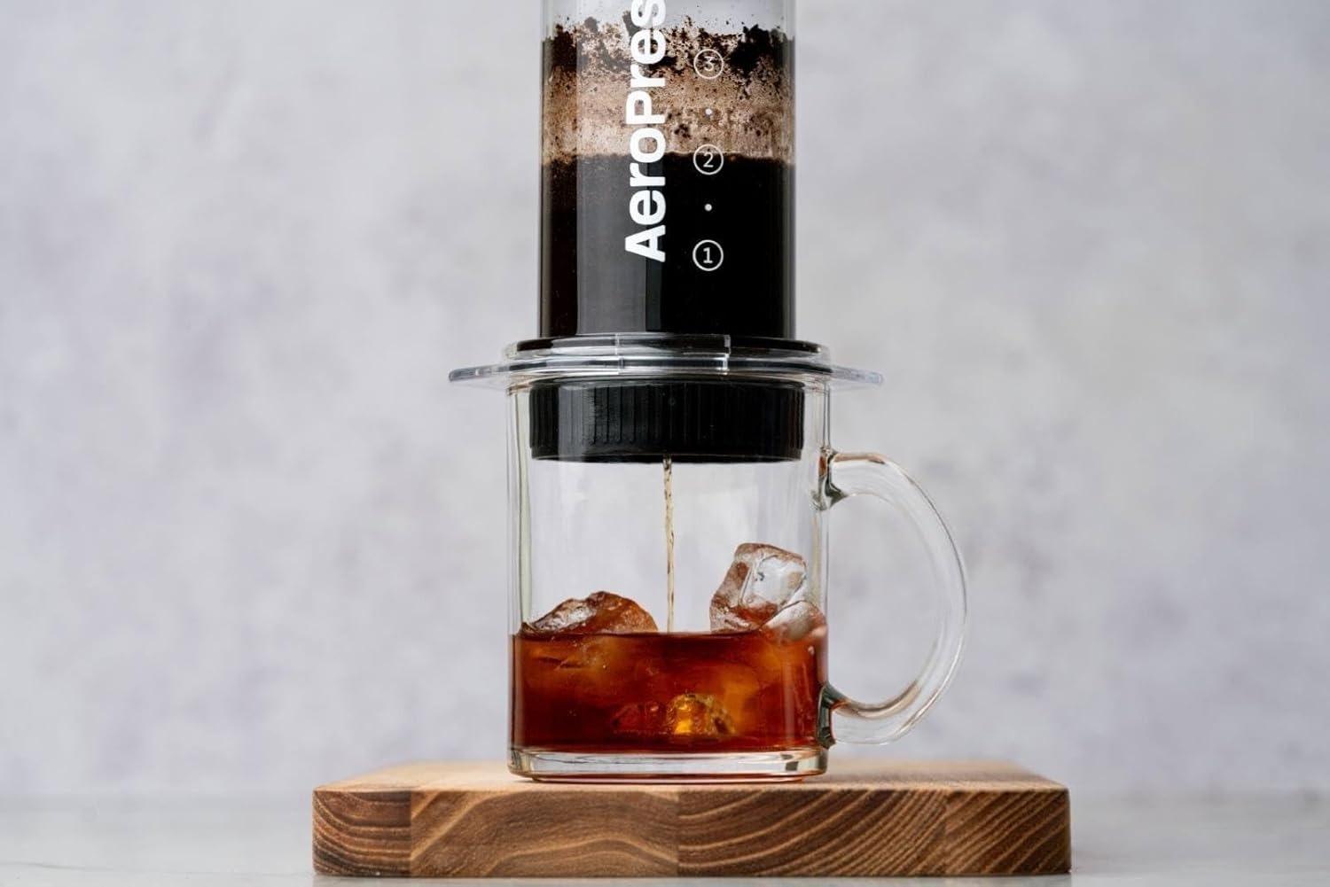新品未使用 AeroPress エアロプレス オリジナル コーヒーメーカー お得 Amazonスマイルセール開催中】AeroPress「エアロプレス オリジナル