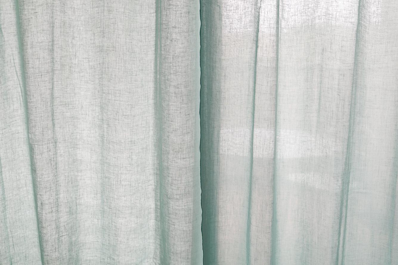 ieno textileのマルチクロスをカーテンに。引越し時の買い替え悩みが