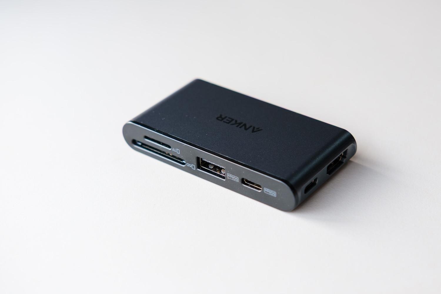 Ankerの6-in-1ハブに買い替えたら、MacBookもiPhoneもこれ1つで驚く