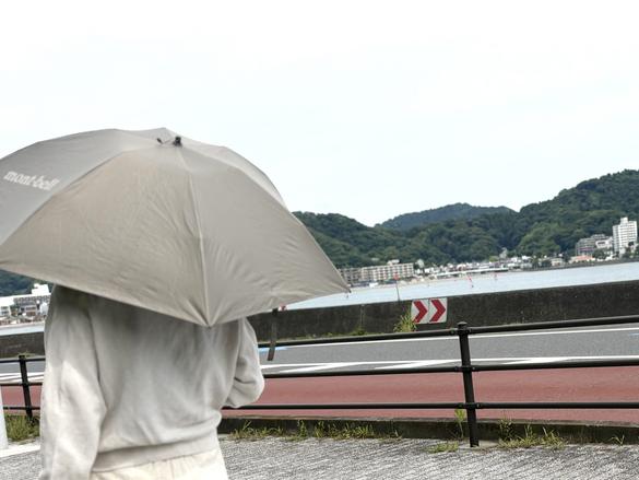 モンベルの傘を3本愛用している私が「トラベル 2-Way アンブレラ 50