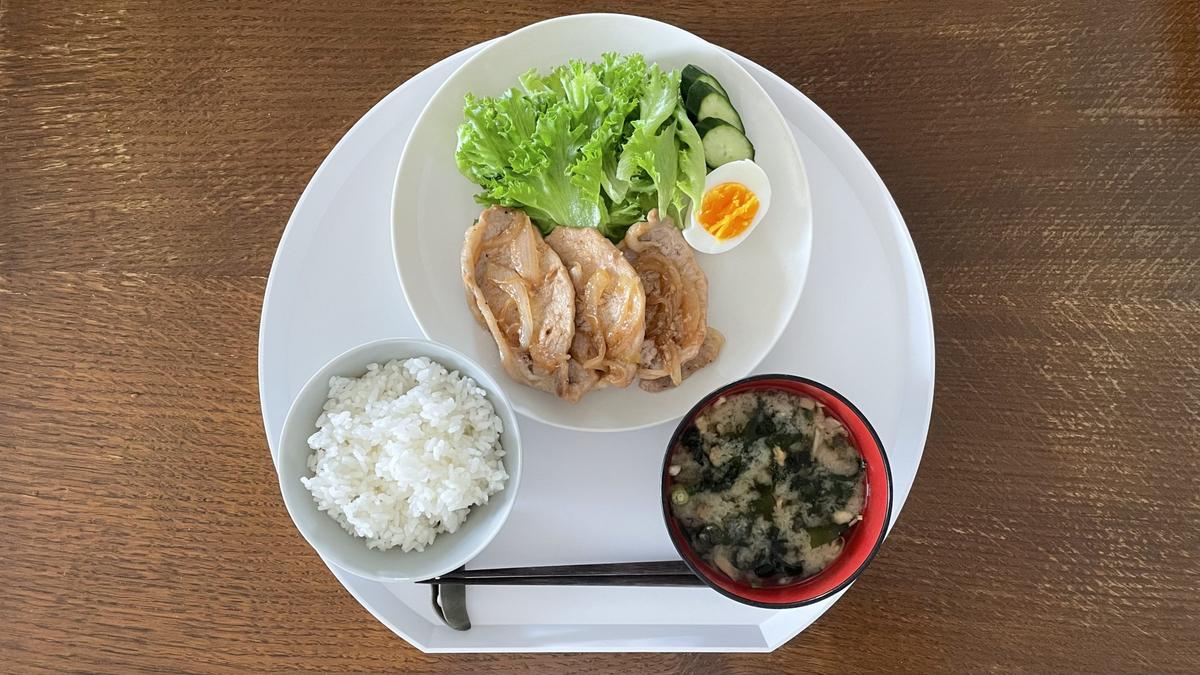 山崎実業「トレー タワー 半月型」