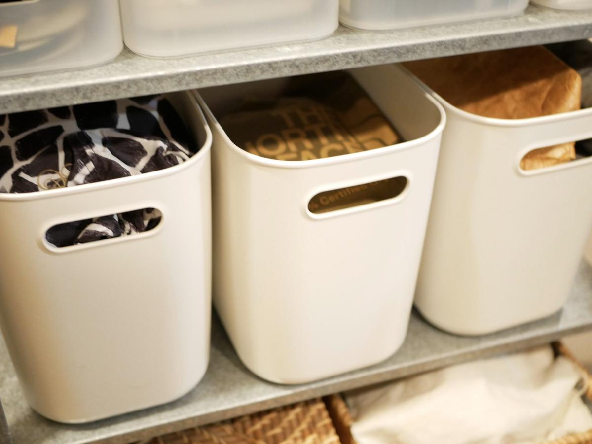 IKEAのHYLLISと無印良品アイテムのシンデレラフィット