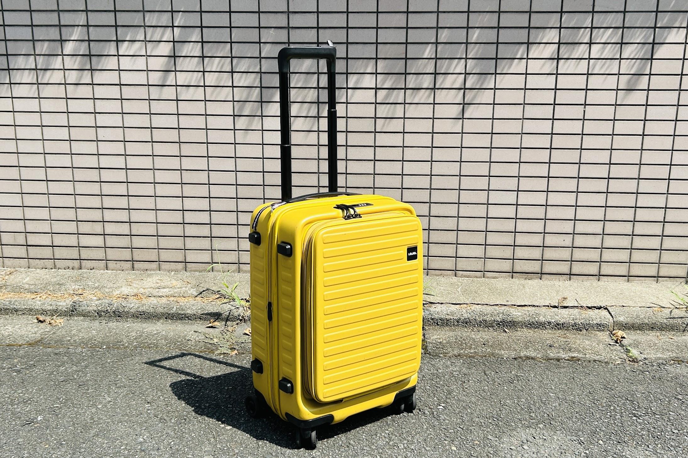 軽さと開けやすさで選んだLojelの「Cubo Small」。スーツケースを買い