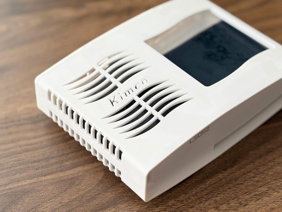 小林製薬「キムコ（ジャイアントサイズ）」のフィルムをはがしたシンプルな見た目