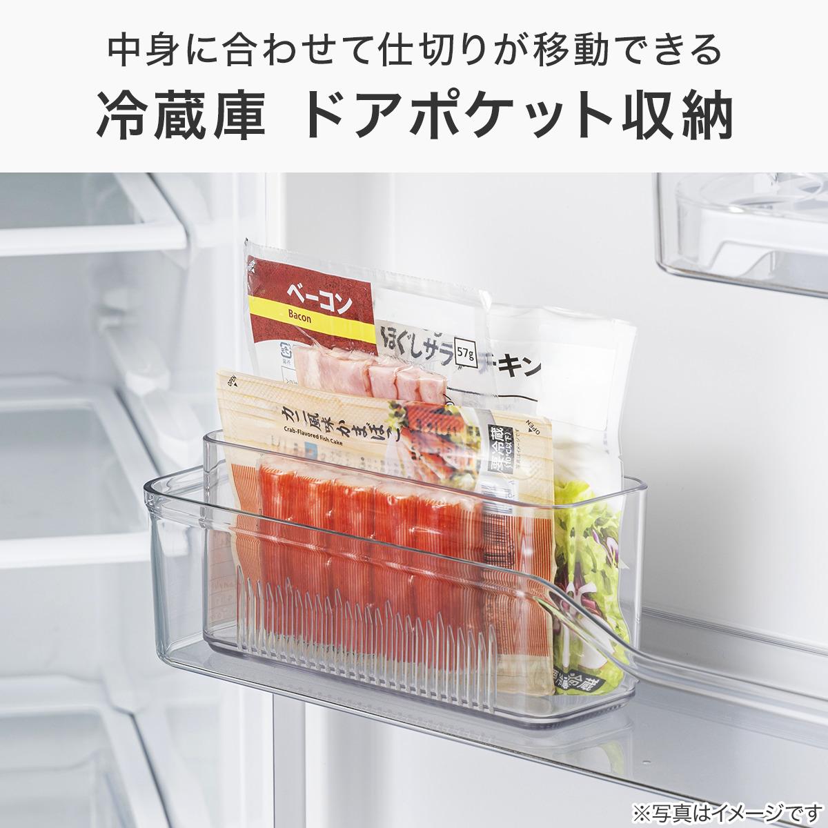 ニトリの「冷蔵庫ドアポケット収納」のMサイズにカニカマやサラダチキンを入れたところ