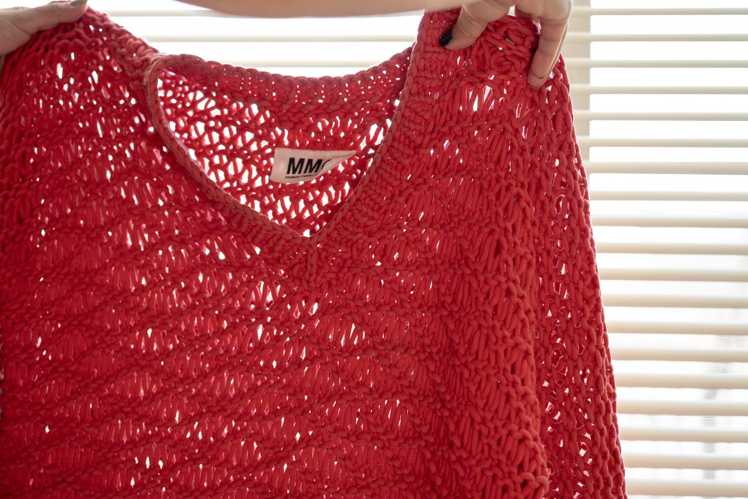 夏に着られなかったサマーニット、やっと始めました。私はこの服の存在